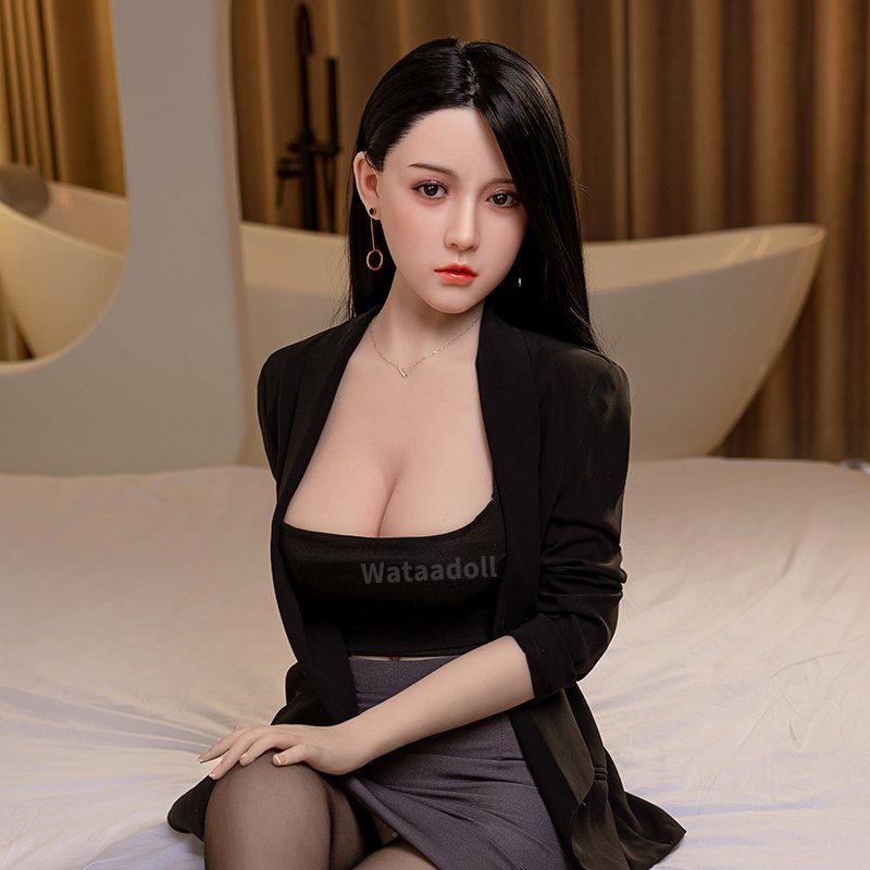 3 3